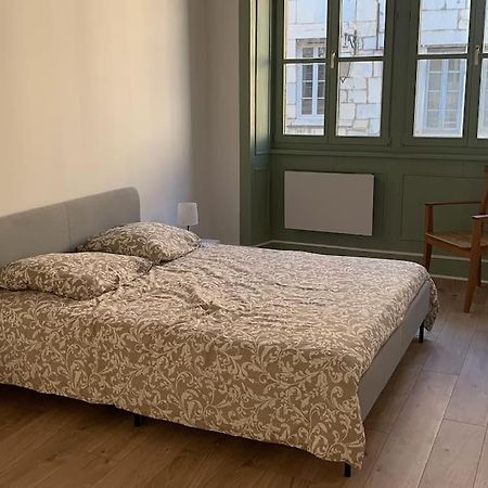 Elegant 2 Chambres Vieille Ville Besancon Exterior photo