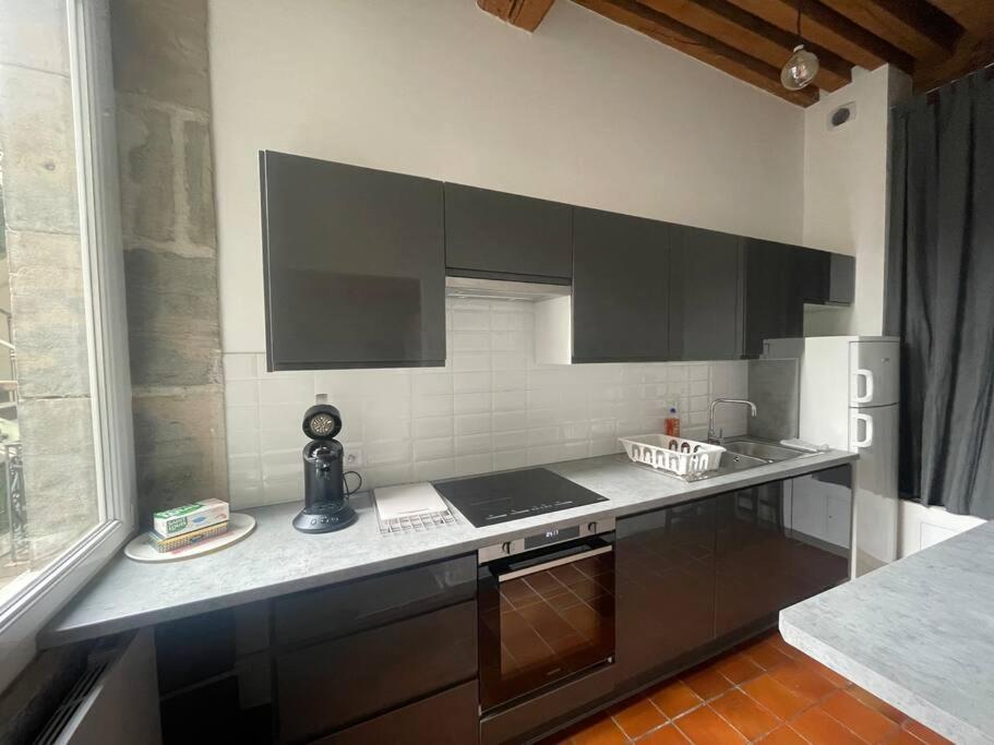 Elegant 2 Chambres Vieille Ville Besancon Exterior photo